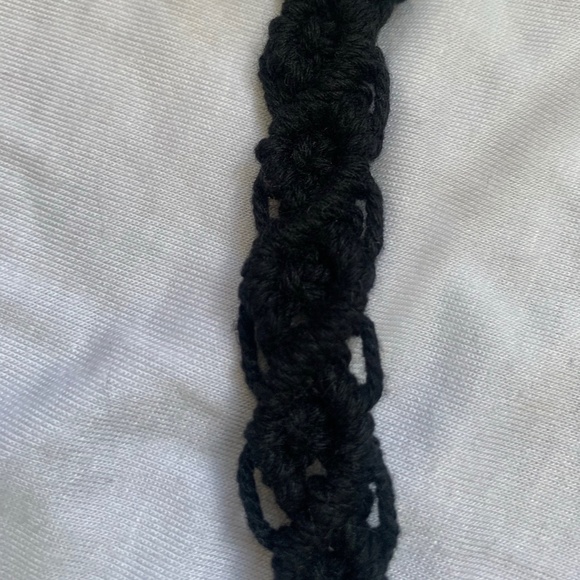 Macrame Keychain - Picture 5 of 7